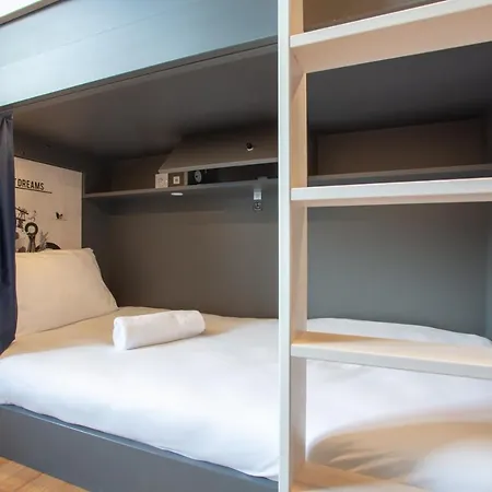 Hostal The People - Estrasburgo